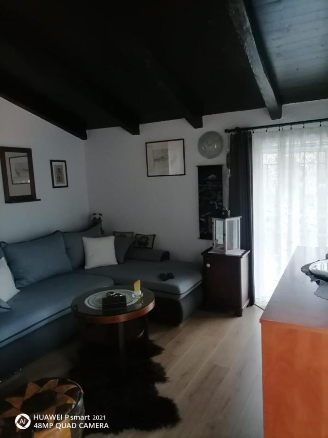 Kalista Villa Jurdani Exterior foto