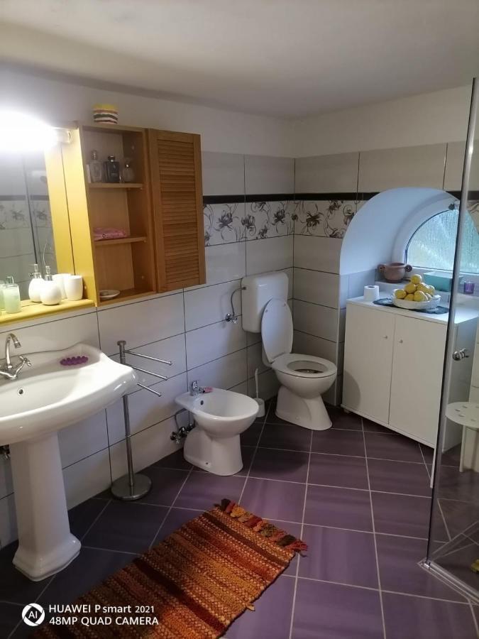 Kalista Villa Jurdani Exterior foto